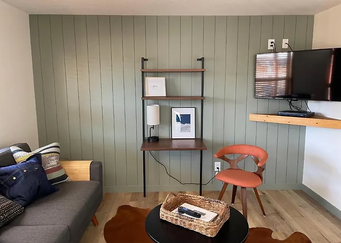 Motel Cozy 2*
