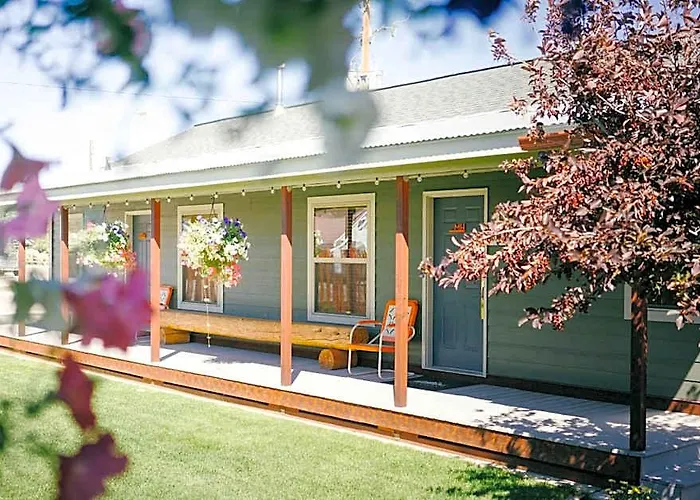 Cozy Motel